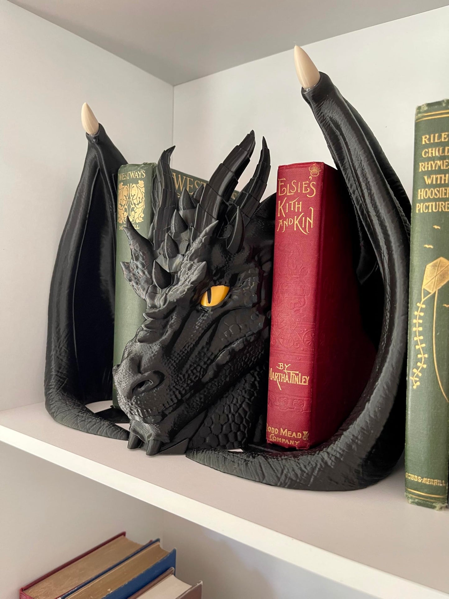 Dragon Bookshelf Decor, Dragon Head, Wings, and Tail, 3D Print, Bookish